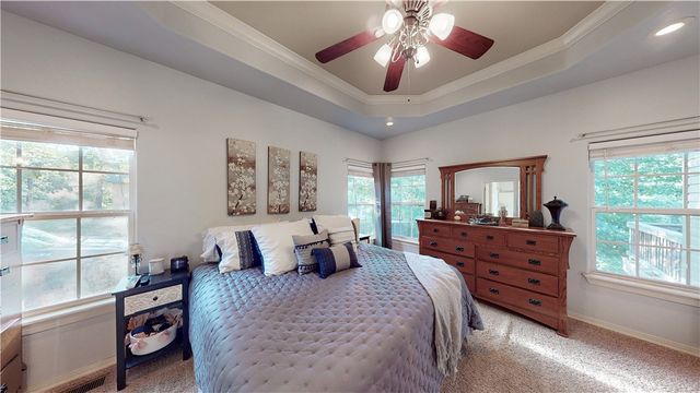 1 Totton Lane, Bella Vista, AR 72714