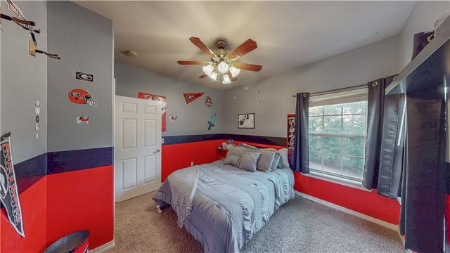 1 Totton Lane, Bella Vista, AR 72714