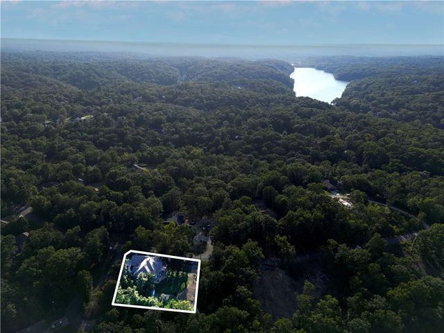 1 Totton Lane, Bella Vista, AR 72714