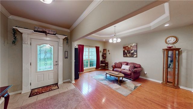 1 Totton Lane, Bella Vista, AR 72714