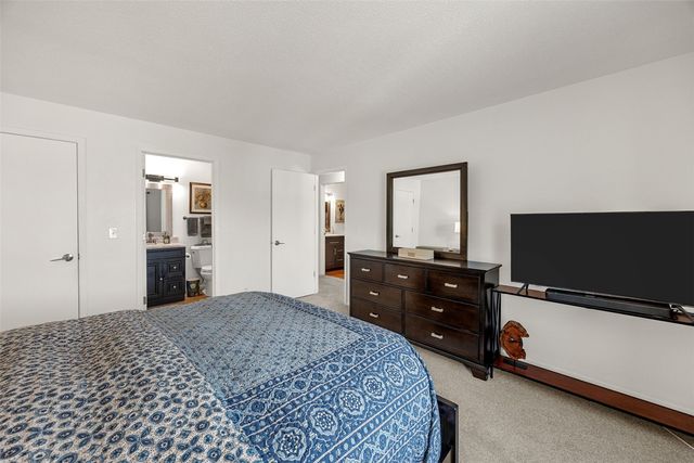 4505 Armar Drive SE 80, Cedar Rapids, IA 52403