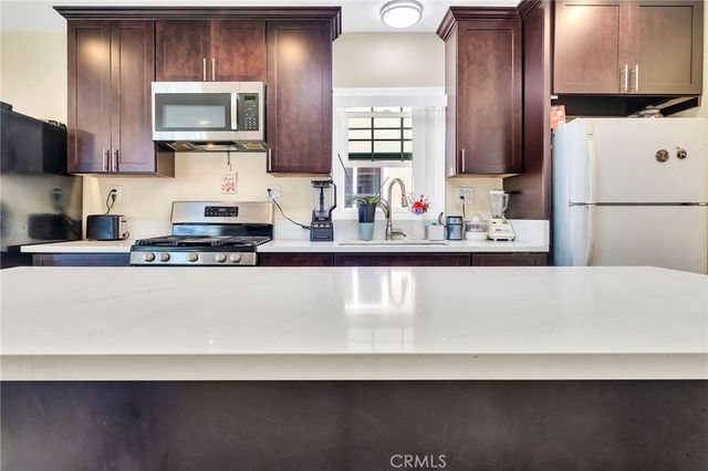 1972 Olive, Long Beach, CA 90806