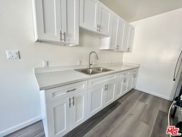 1426 S Orange Grove Avenue 9, Los Angeles, CA 90019