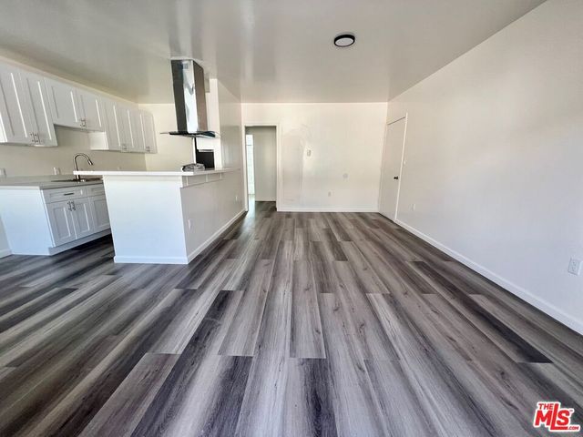 1426 S Orange Grove Avenue 9, Los Angeles, CA 90019