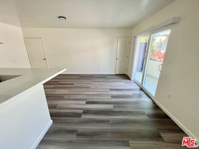 1426 S Orange Grove Avenue 9, Los Angeles, CA 90019