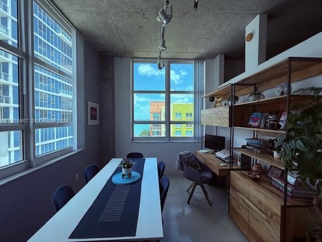 2001 Biscayne Blvd 2502, Miami, FL 33137