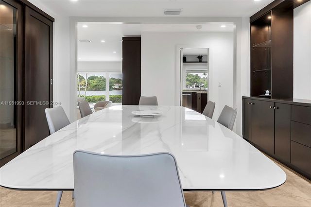 415 Rovino Ave, Coral Gables, FL 33156