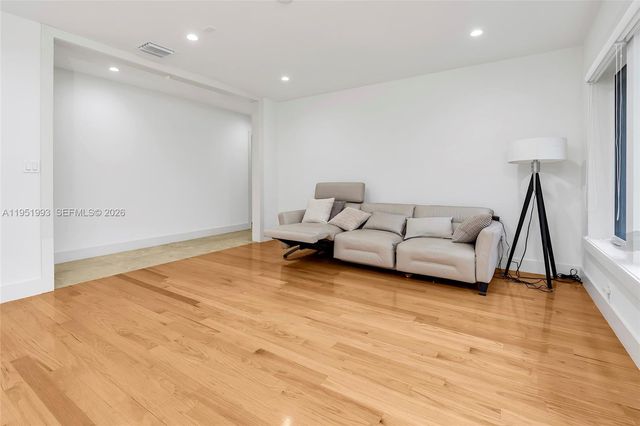 415 Rovino Ave, Coral Gables, FL 33156