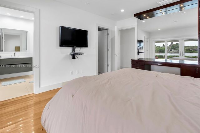 415 Rovino Ave, Coral Gables, FL 33156