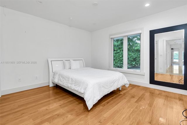 415 Rovino Ave, Coral Gables, FL 33156