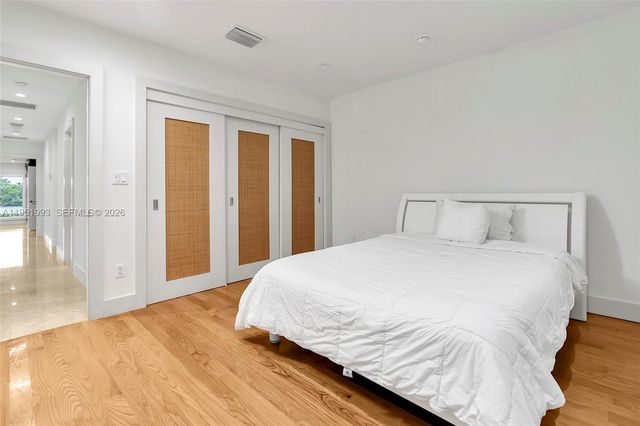 415 Rovino Ave, Coral Gables, FL 33156