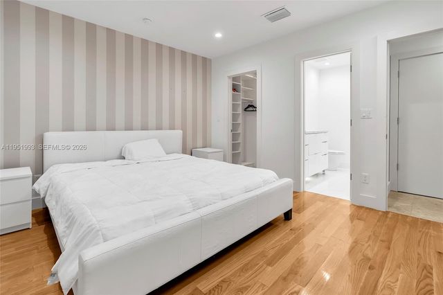 415 Rovino Ave, Coral Gables, FL 33156