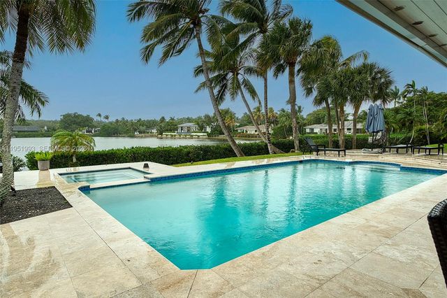 415 Rovino Ave, Coral Gables, FL 33156