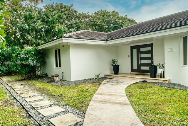 415 Rovino Ave, Coral Gables, FL 33156