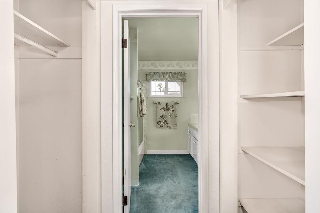Image 31 of property listing at 448 Judy Court, Merced, CA 95348