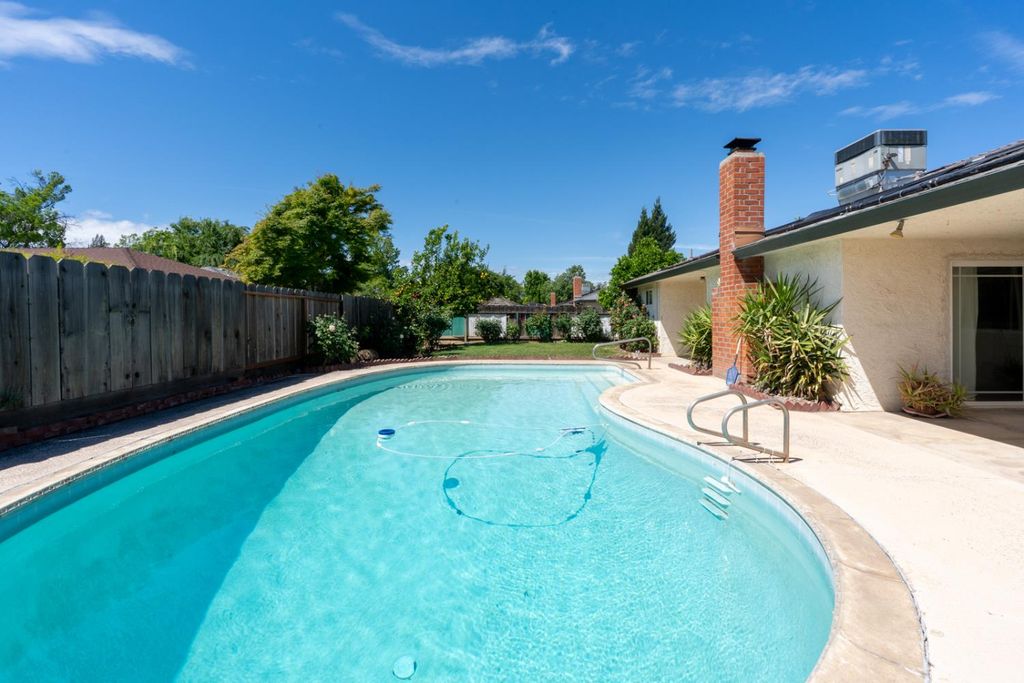 Image 44 of property listing at 448 Judy Court, Merced, CA 95348
