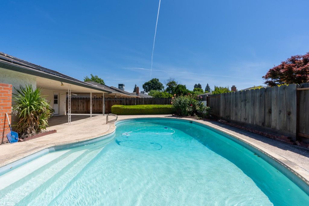 Image 45 of property listing at 448 Judy Court, Merced, CA 95348