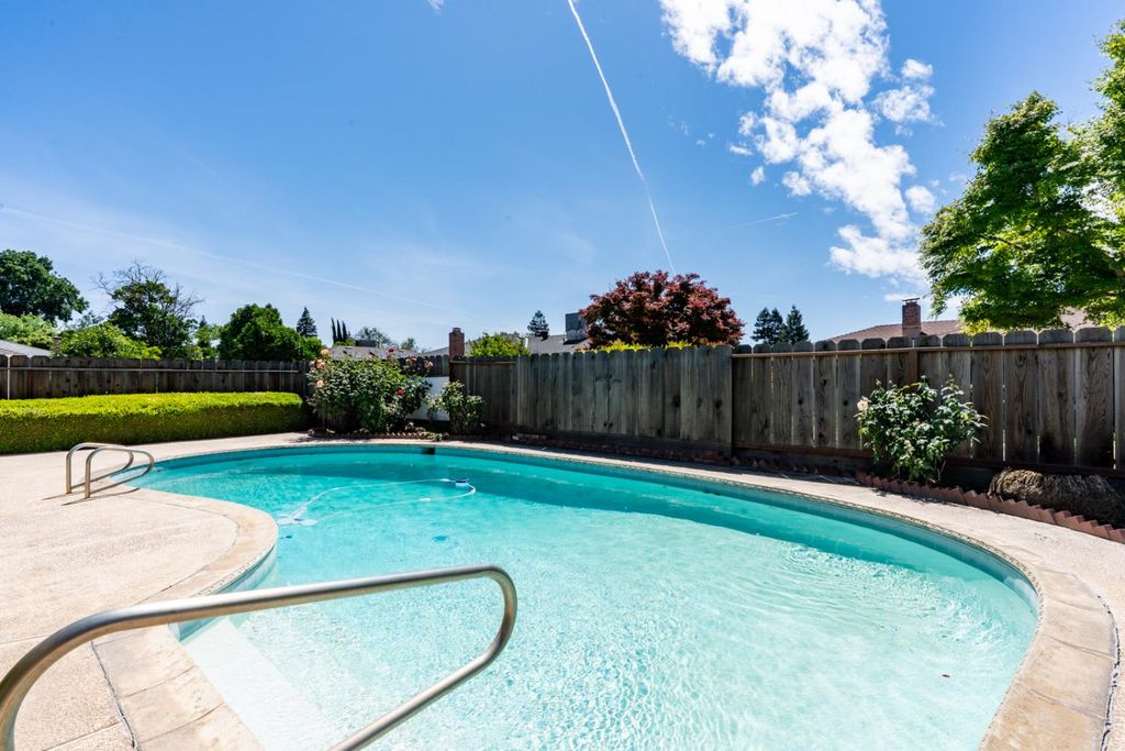 Image 50 of property listing at 448 Judy Court, Merced, CA 95348