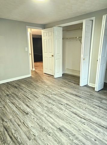 12 9th St 206, Medford, MA 02155
