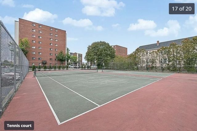 12 9th St 206, Medford, MA 02155