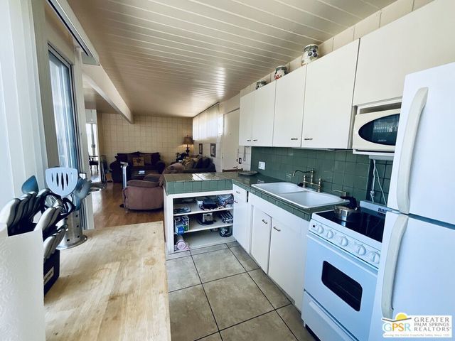 1111 E Palm Canyon Drive 347, Palm Springs, CA 92264