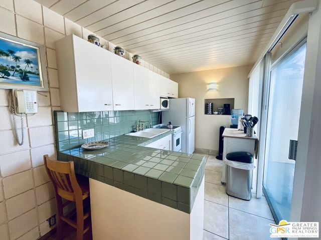 1111 E Palm Canyon Drive 347, Palm Springs, CA 92264