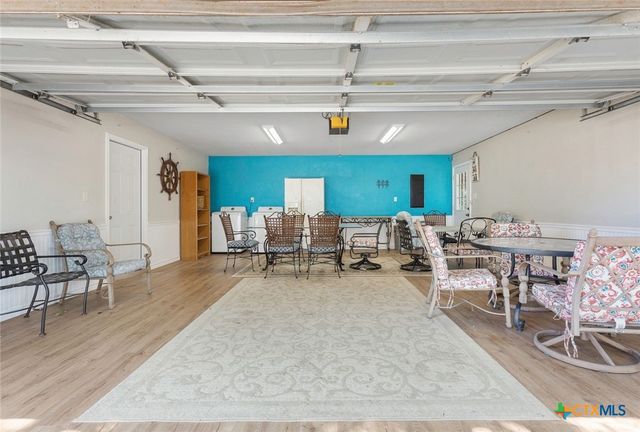 2010 County Road 233, Florence, TX 76527
