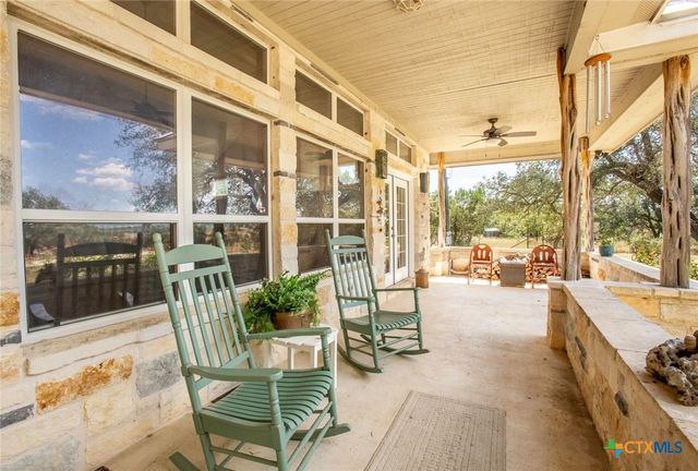 2010 County Road 233, Florence, TX 76527