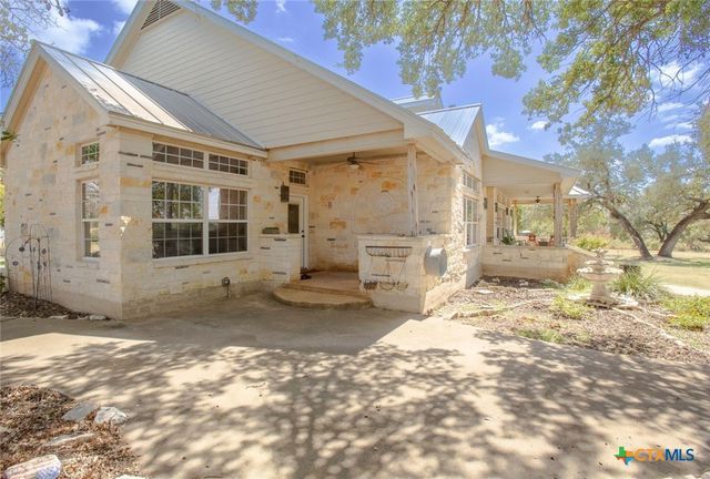 2010 County Road 233, Florence, TX 76527