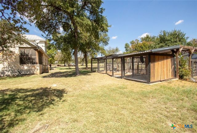 2010 County Road 233, Florence, TX 76527