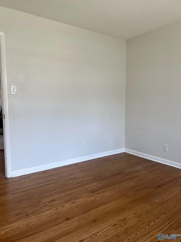 7110 Jones Valley Drive, Huntsville, AL 35802