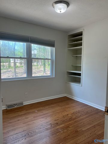 7110 Jones Valley Drive, Huntsville, AL 35802