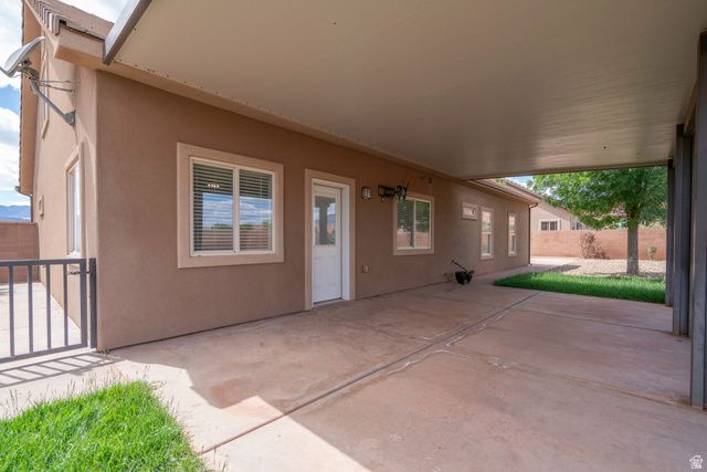 373 S 100 W, Ivins, UT 84738