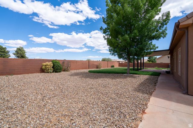 373 S 100 W, Ivins, UT 84738