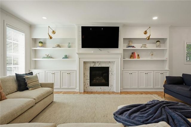 5917 W 61st Terrace, Mission, KS 66202
