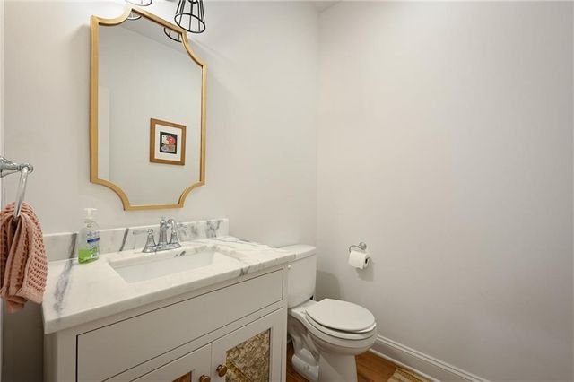 5917 W 61st Terrace, Mission, KS 66202