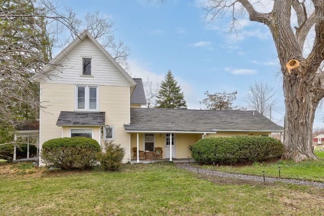 2135 68th Street, Fennville, MI 49408