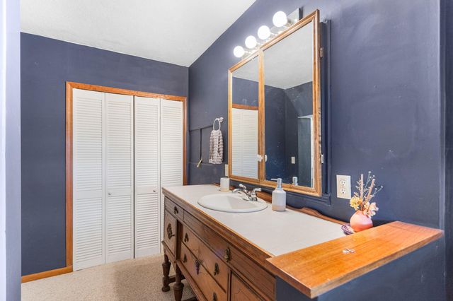 2135 68th Street, Fennville, MI 49408