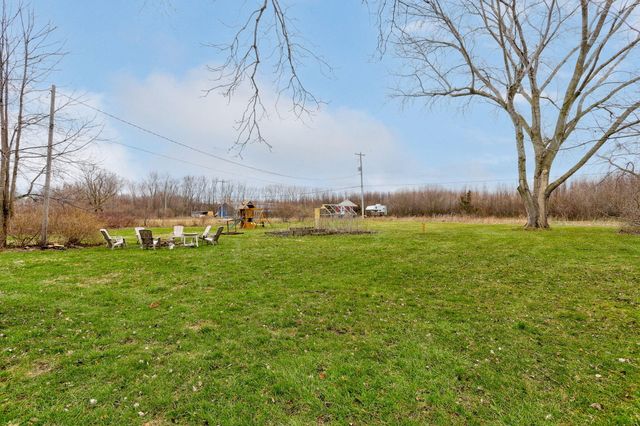 2135 68th Street, Fennville, MI 49408