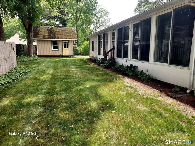 18 Maple Avenue, Essex, CT 06426