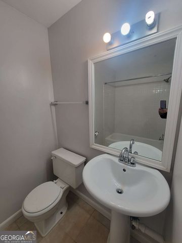 23212 Plantation Drive NE, Atlanta, GA 30324