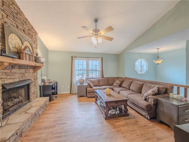 4381 Stoney Creek Court, Loganville, GA 30052