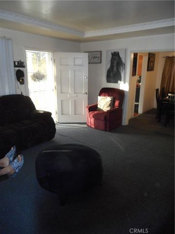 12126 Ainsworth, Los Angeles, CA 90044