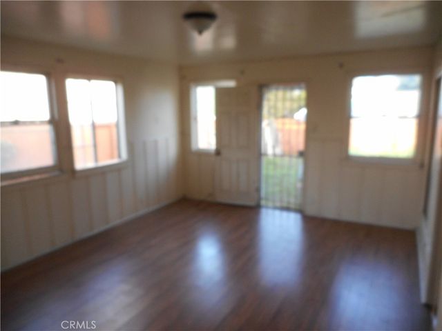 12126 Ainsworth, Los Angeles, CA 90044