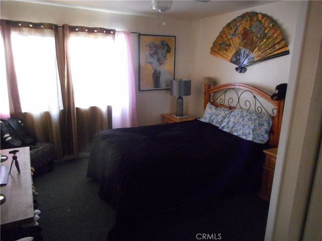 12126 Ainsworth, Los Angeles, CA 90044