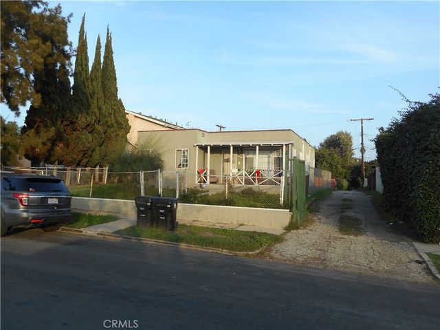 12126 Ainsworth, Los Angeles, CA 90044