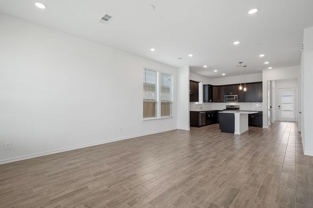 126 Longhorn Run Drive, Montgomery, TX 77356