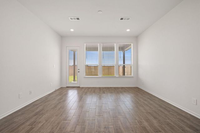 126 Longhorn Run Drive, Montgomery, TX 77356
