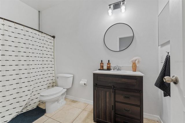 15340 OAK APPLE COURT COURT 16B, Winter Garden, FL 34787