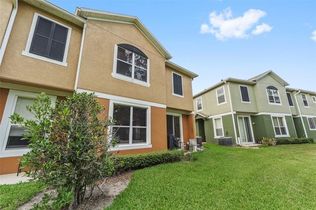 15340 OAK APPLE COURT COURT 16B, Winter Garden, FL 34787